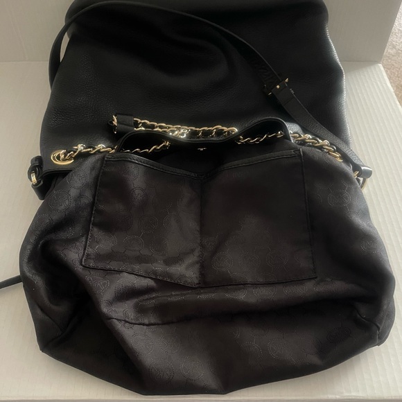 Michael Kors Black Leather Shoulder Bag/Bucket Bag with Gold Accents - Picture 7 of 7